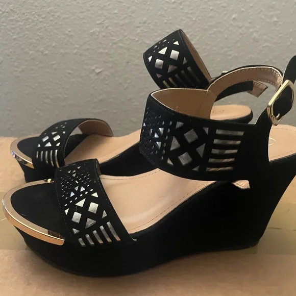 Top Moda wedged sandal heels - Picture 1 of 2